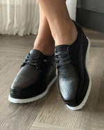 OXFORD NEGRO CON BLANCO