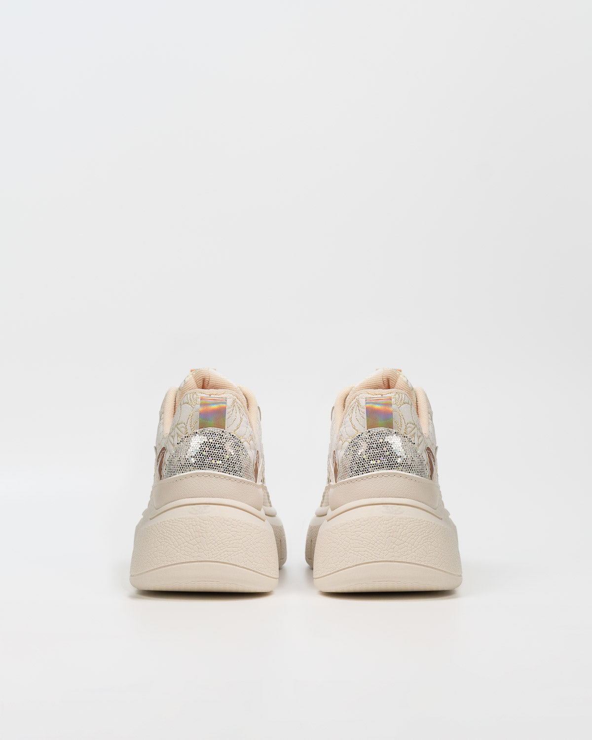 CLOY BEIGE