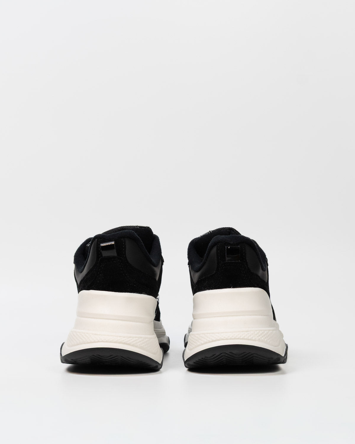 ECLIPSE NEGRO