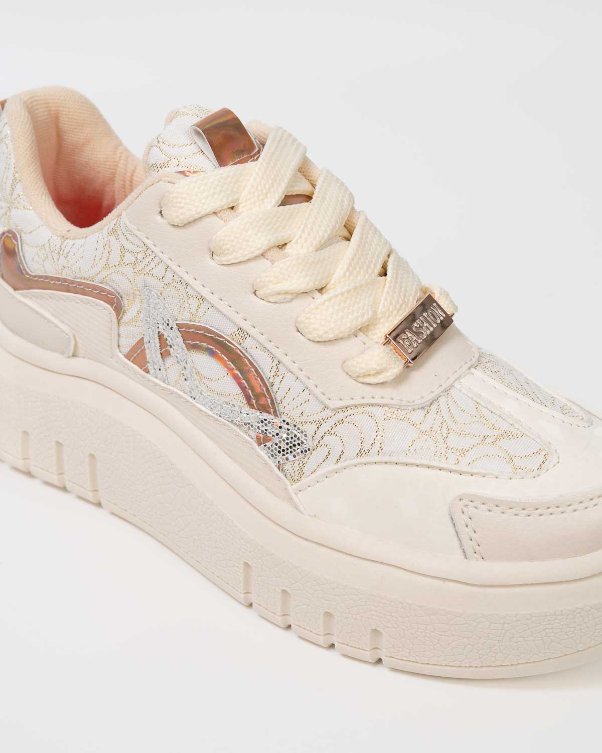 CLOY BEIGE