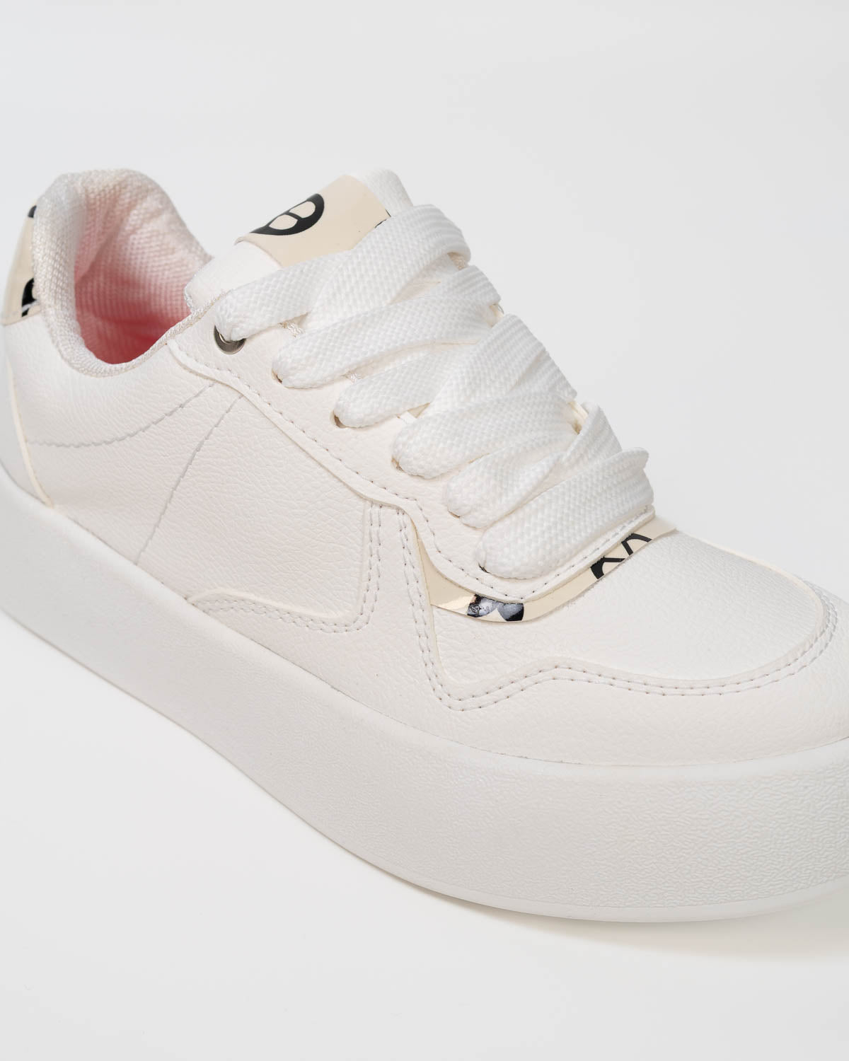 MILU BLANCO