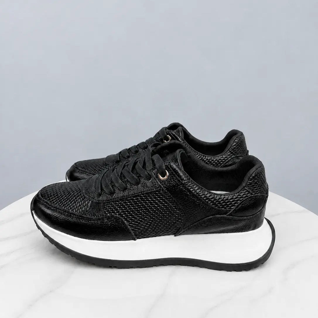 LUXURY BLACK CUERO