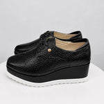 OXFORD NEGRO CON BLANCO CUERO